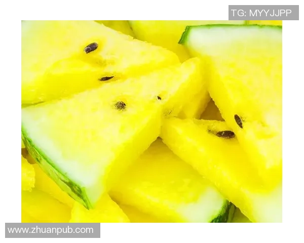 足球明星西瓜创意图片大集合让你领略足球与夏日清凉的完美结合